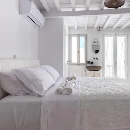 Aniko Chora Mykonos Town