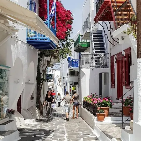 Aníko Chora * Mykonos Town