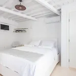 Aniko Chora