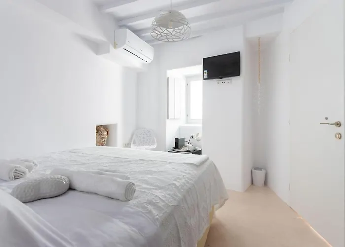 Aniko Chora Mykonos Town