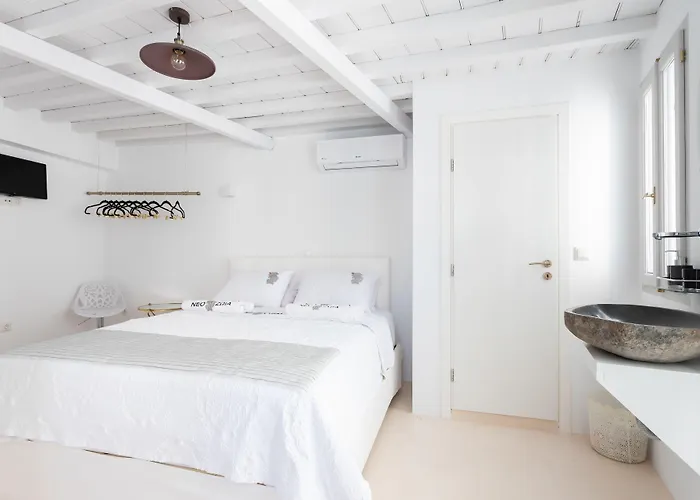 Aniko Chora * Mykonos Town